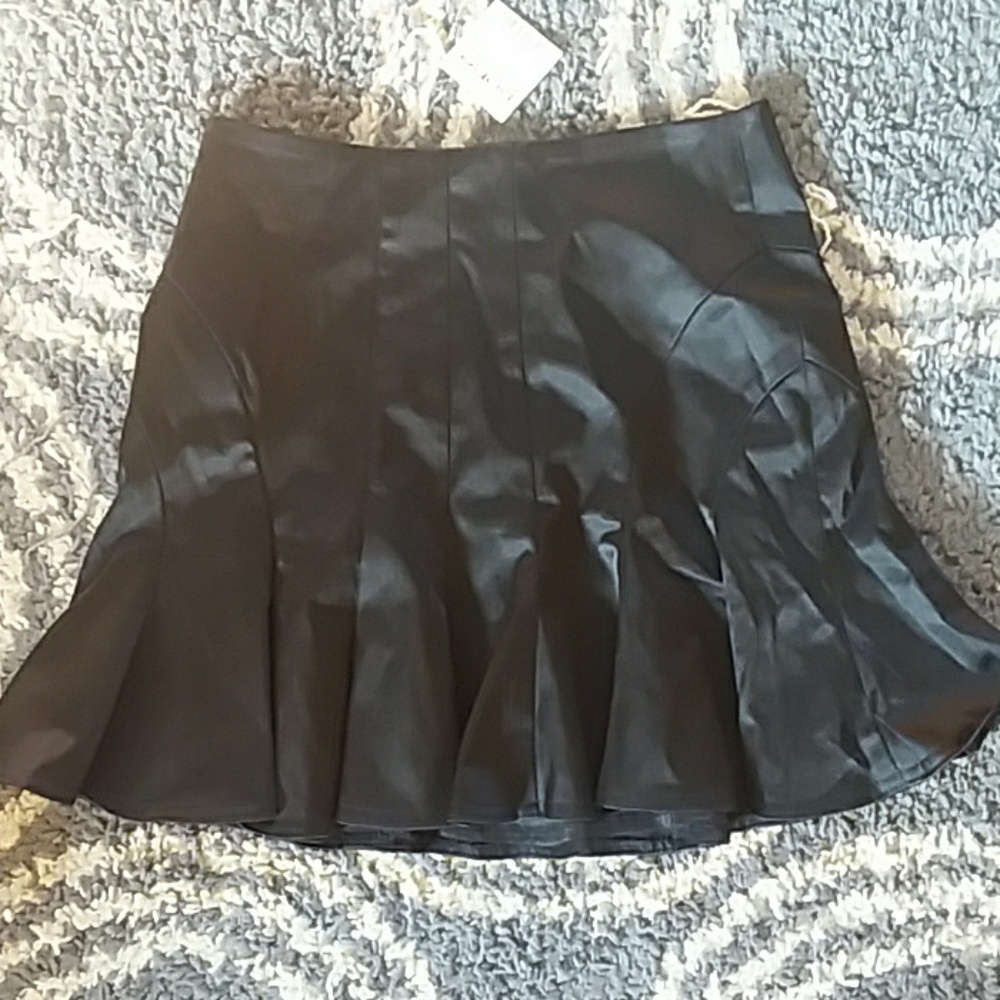 bebe mini skirt